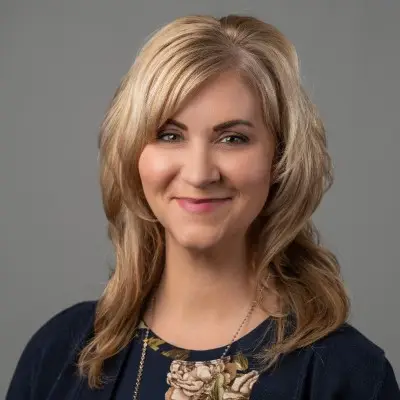Taryn Pulliam Headshot